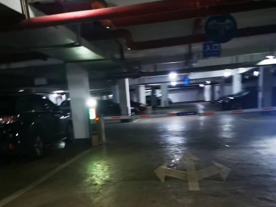 海南省海口市长秀开发区长怡路23号城市海岸一期地下车库192号转让（包头市公路工程公司）(国资监测编号GR2023NM1002481)