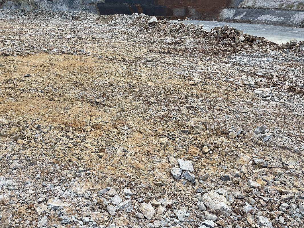 池州金桥投资集团有限公司关于贵池区一处矿山开拓运输道路调整后动用的灰岩矿资源转让公告(国资监测编号GR2023AH2001029)