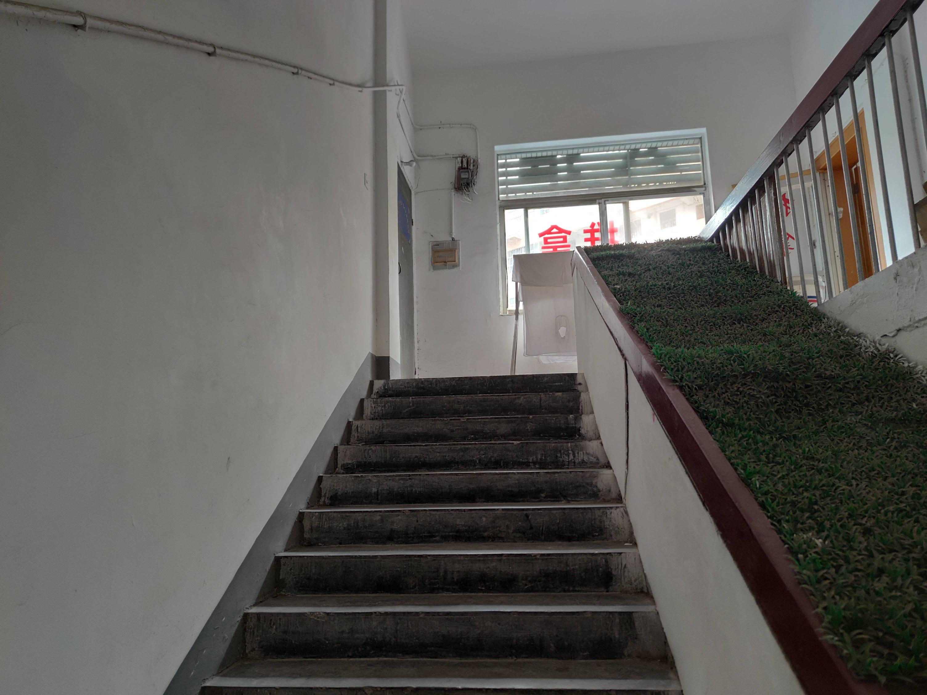 江苏省常州市钟楼区红星新村8幢（北端）二楼部分综合用房招租公告