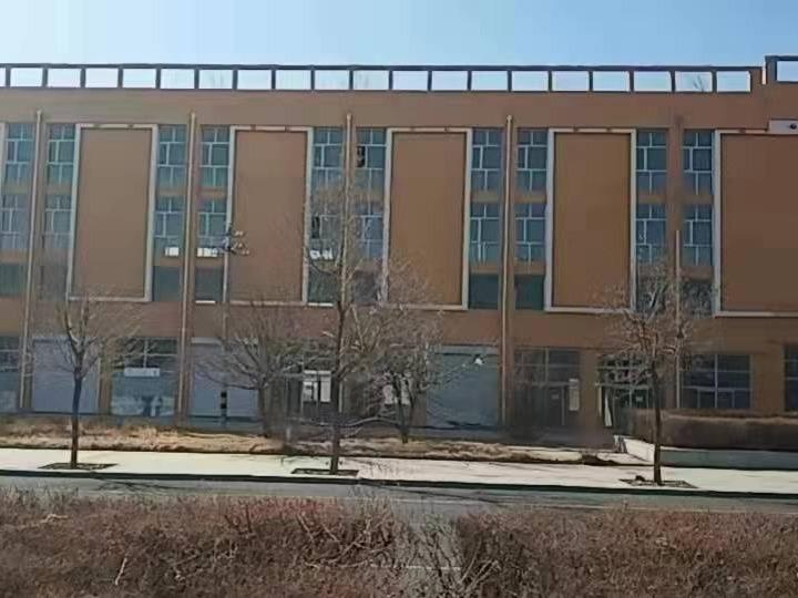 乌兰察布市集宁蒙商村镇银行有限责任公司持有的乌兰察布市集宁区察右前旗察哈尔工业园区达尔登大道平赛路南1栋、2栋营业房产