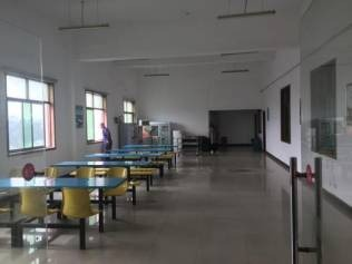 郴州市苏石路原政务中心办公楼部分楼层出租