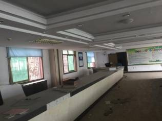 郴州市苏石路原政务中心办公楼部分楼层出租