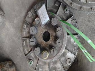 SGB1400/132T刮板输送机（含箱体、电机、减速机、耦合器）处置(四次挂牌)