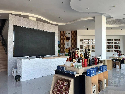 赤峰市巴林右旗蒙东物流集配中心（京东云仓）整体出租（第一年租金底价1582700.00元，租期3年）(国资监测编号GR2023NM1002930)