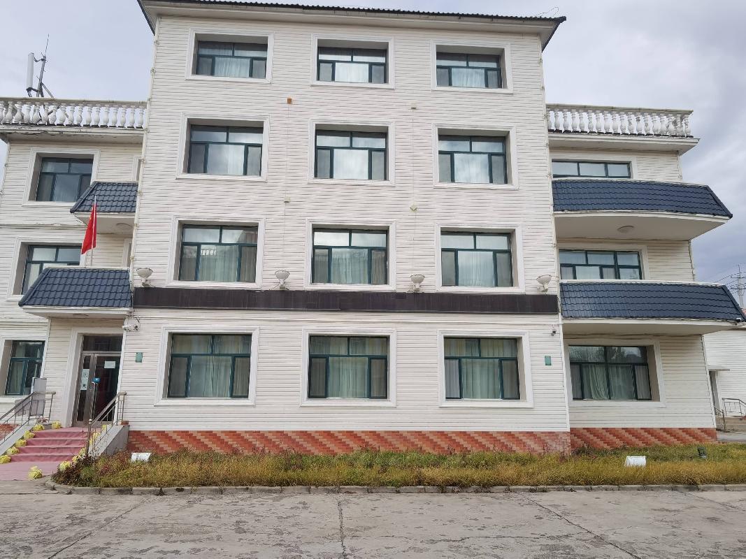 兴安盟阿尔山市温泉街28幢4号商业房产（原工商银行阿尔山市培训中心）出租（年租金底价29万元，租期3年）（中国工商银行股份有限公司兴安盟分行）(二次挂牌)