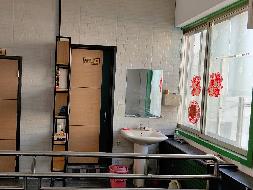 呼和浩特市新城区东风路祥泰小区1号楼1-2层8、9号商业用房转让项目