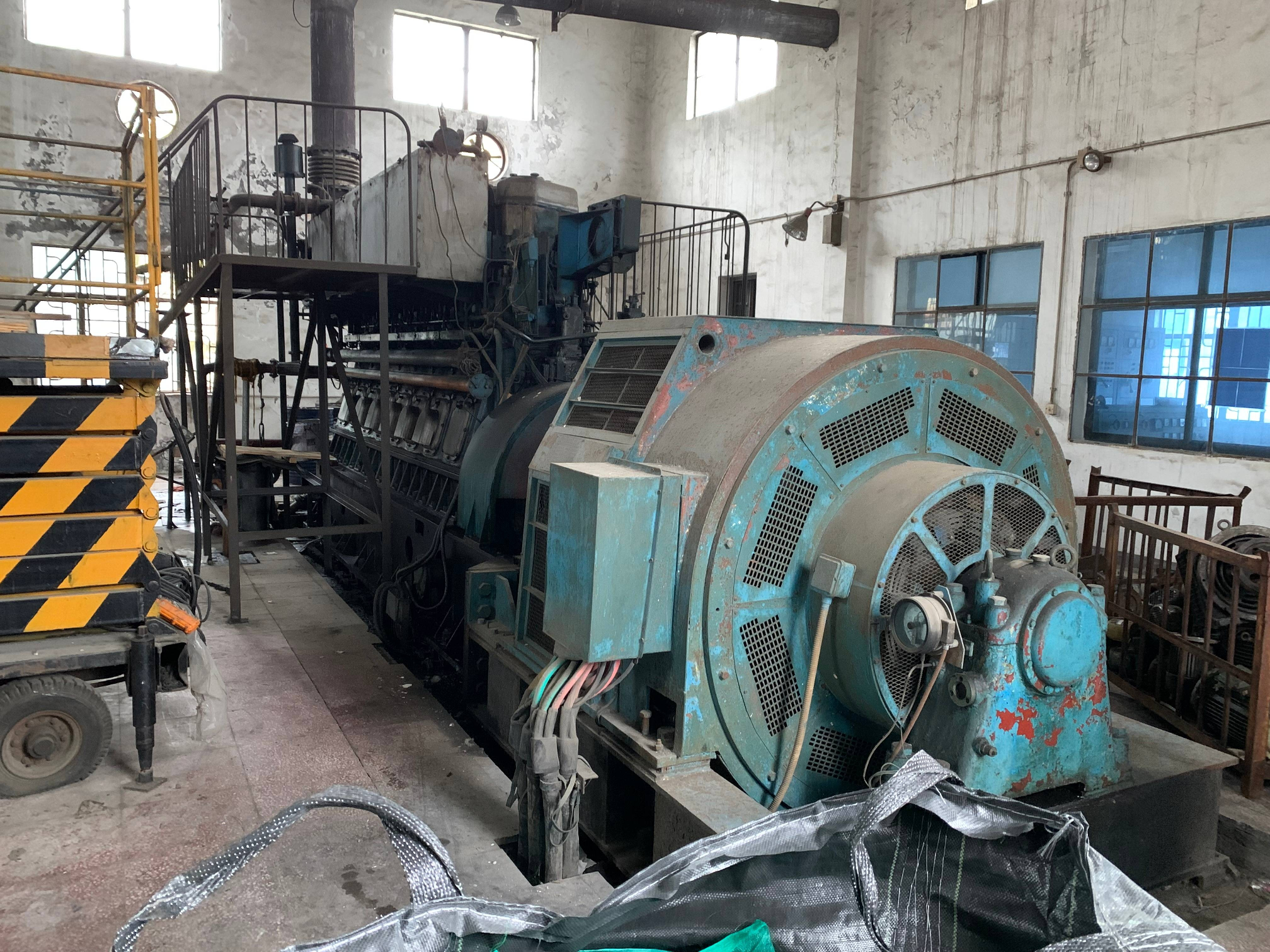 1250kW柴油发电机组转让公告
