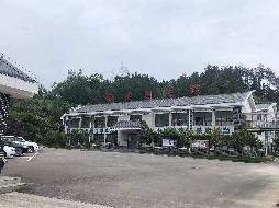 张家界桑植县澧源镇岩垭村桑植县西互通收费站S17土地及房产使用权招租(国资监测编号GR2023HN1001851)