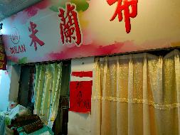 通辽市科尔沁区批发城鞋帽针纺楼160、162号商铺出租
