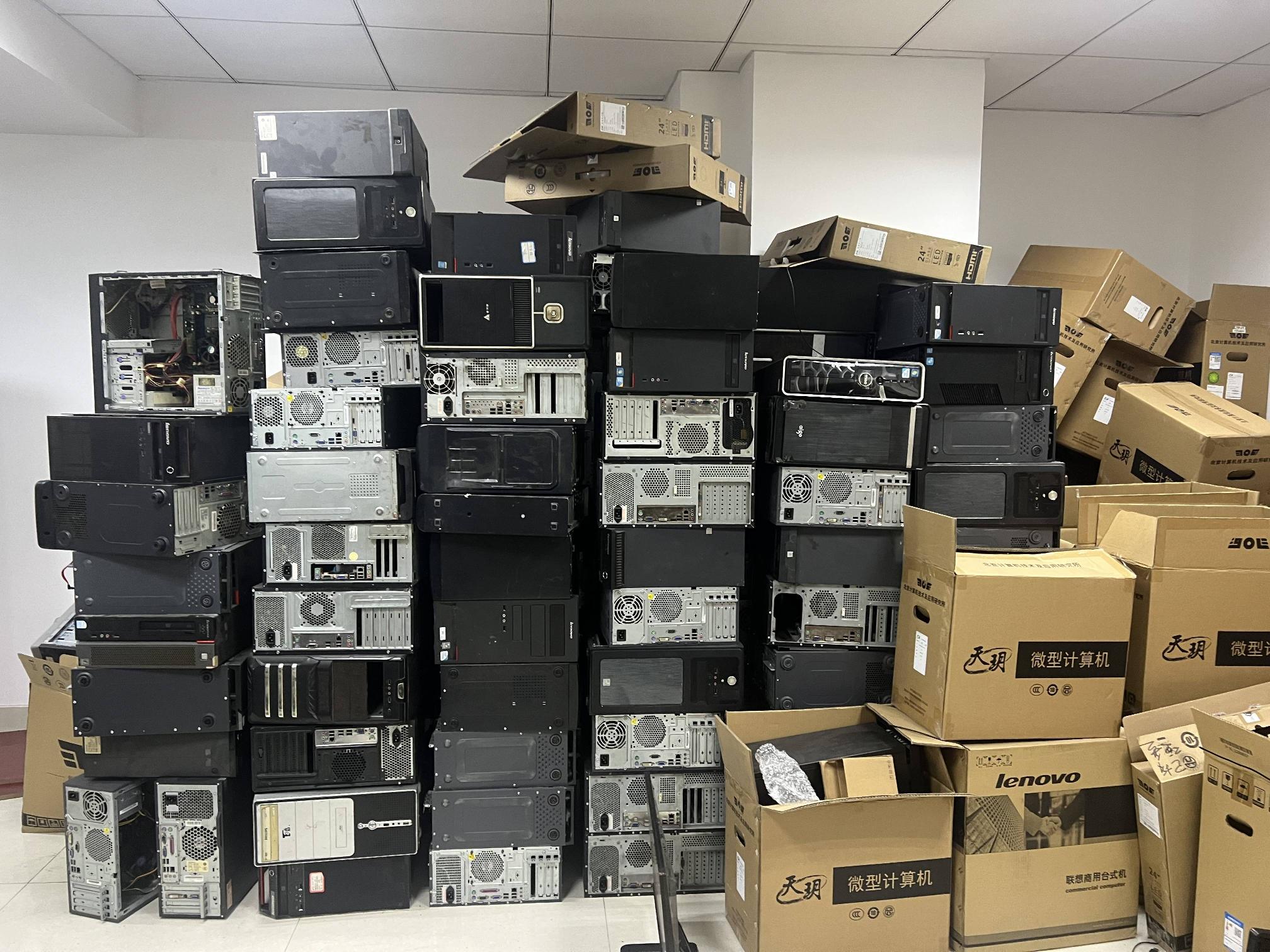 湘西州本级公物仓报废电脑及设备（744台套）一批