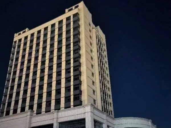 西乌珠穆沁旗颐和湾商业楼第13层整体转让(国资监测编号GR2024NM1000185)