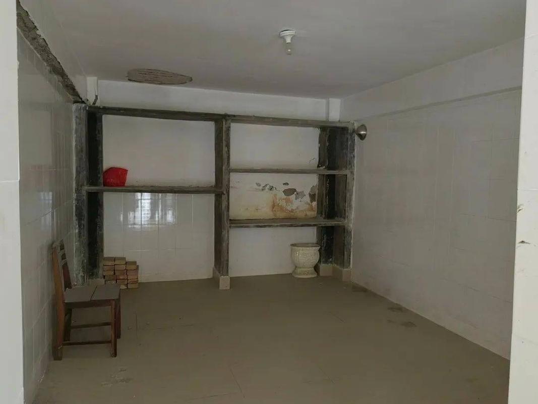 丰泽新村62幢602室住宅及储藏间