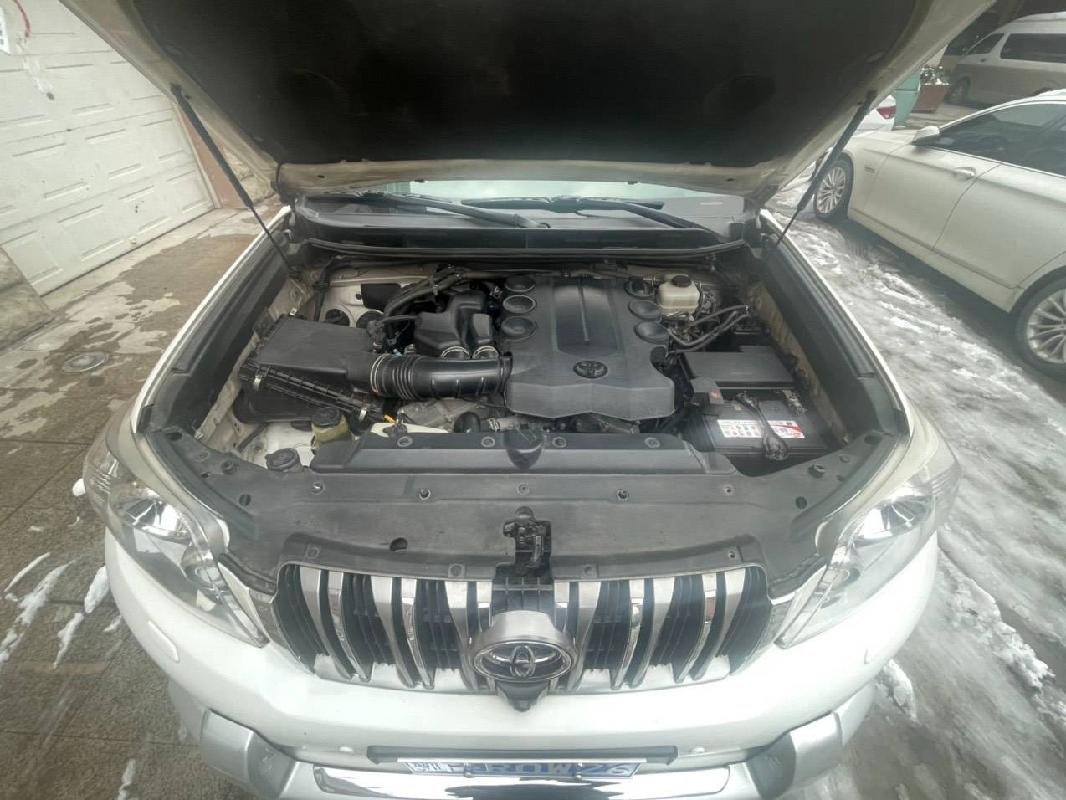 鄂FR0W26 丰田普拉多吉普SCT6493E4 (SUV)汽车转让交易公告(国资监测编号GR2024JS1000736)