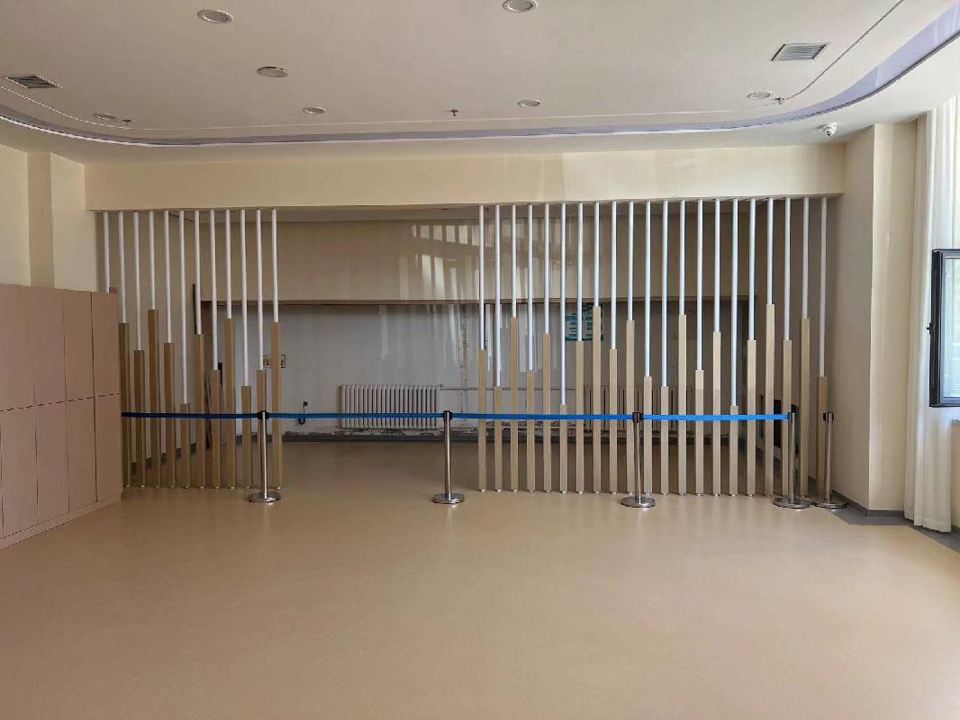 [哈尔滨市]哈市南岗区学府四道街5-1号3栋哈西商厦一层正门市4号经营使用权转让交易公告