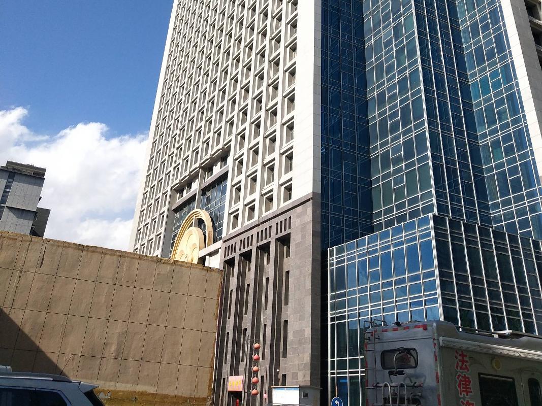 包头市昆区钢铁大街33号万號国际-731房产转让项目(三次挂牌)