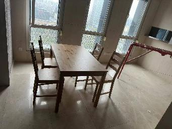 南京市建邺区河西大街87号朗诗国际街区北园1幢3单元1806室招租公告（三年起租）