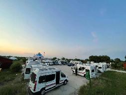 内蒙古自治区通辽市科尔沁左翼中旗孝庄园旅游景区牌楼区和自驾车露营地经营权整体转让（承包底价2367000.00元/年，承包期6年）(二次挂牌)(国资监测编号GR2024NM1000661-2)