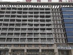 内蒙古自治区鄂尔多斯市乌审旗嘎鲁图镇六区赛汗路北、乌审街西侧勇泰集团办公楼-1层、8层、9层、10层、11层询价项目
