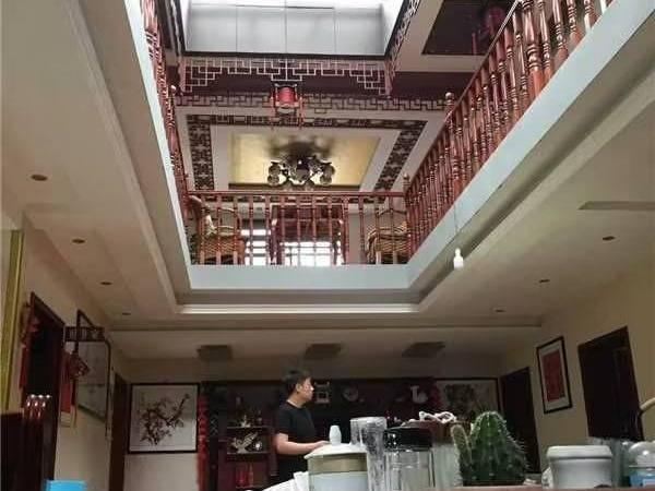 甘肃省陇南市康县阳坝镇阳坝村房地产（阳坝大桥头原康县茗芝茶业有限责任公司综合用楼）转让公告（第七次）