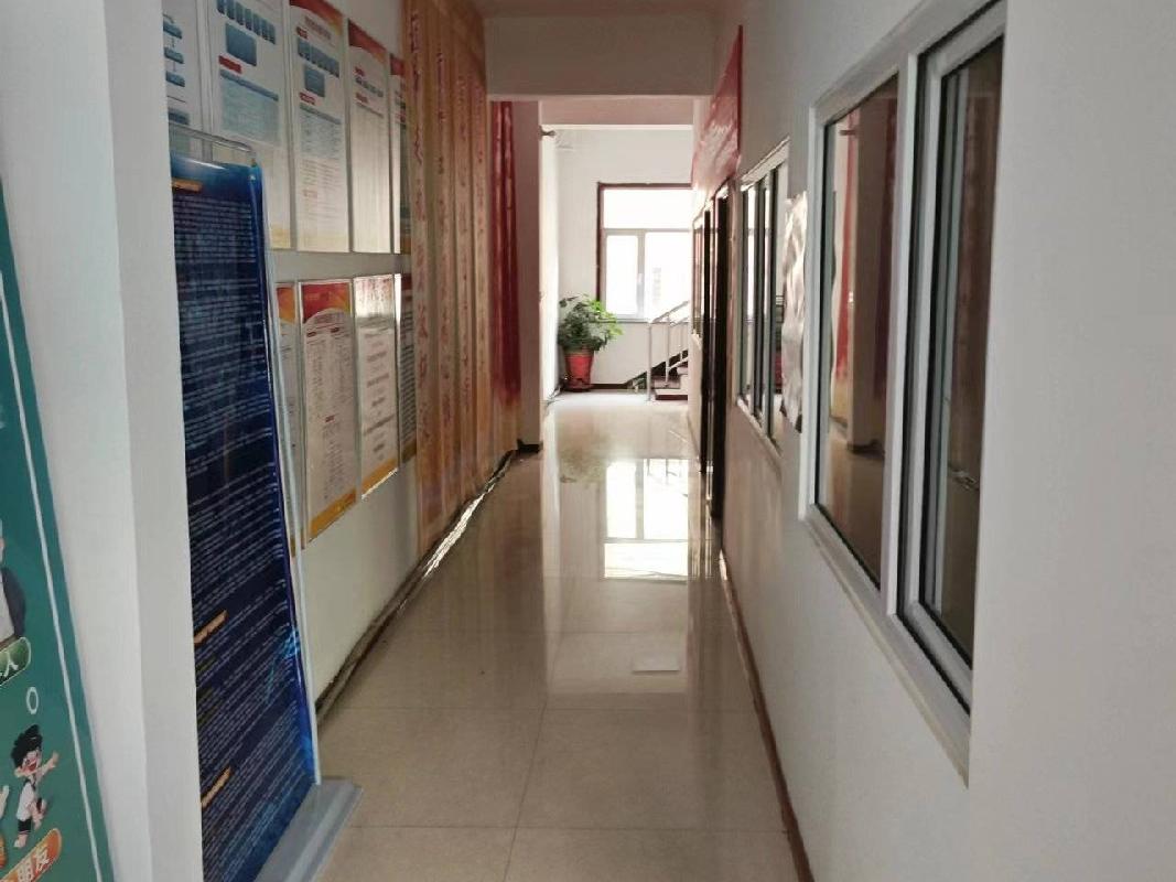 包头市土右旗萨拉齐镇工业大街南侧花苑园三区6#商店21号店房产转让项目(二次挂牌)
