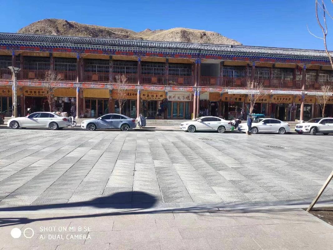 甘南州夏河县中学沿街二层商铺租赁公告