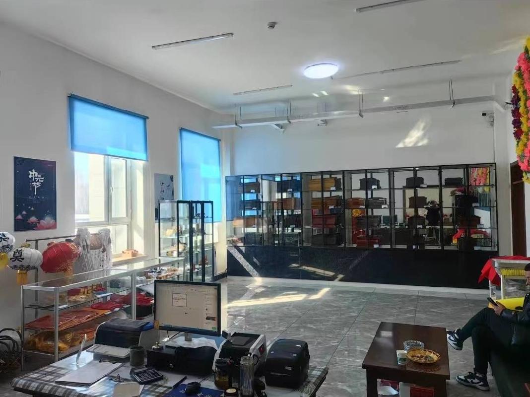 抚远市浓江乡创业村殡仪馆东侧用品服务部1处房屋出租交易公告