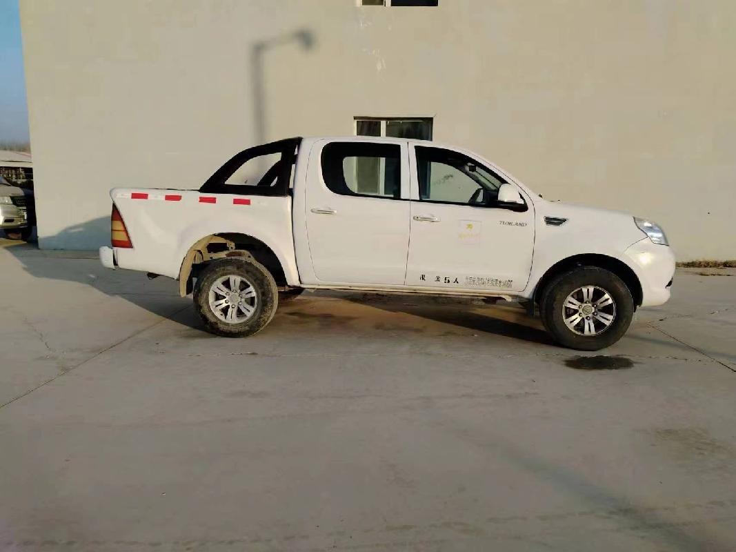 乌什县国合鸽业有限公司转让所属1辆福田牌轻型普通货车（新NGJ000)
