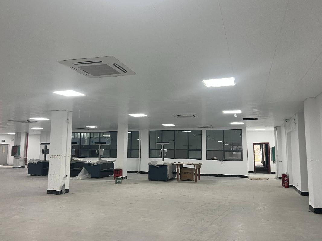 龙邦口岸综合楼一楼、三楼、五楼等部分区域分别招租项目(二次挂牌)