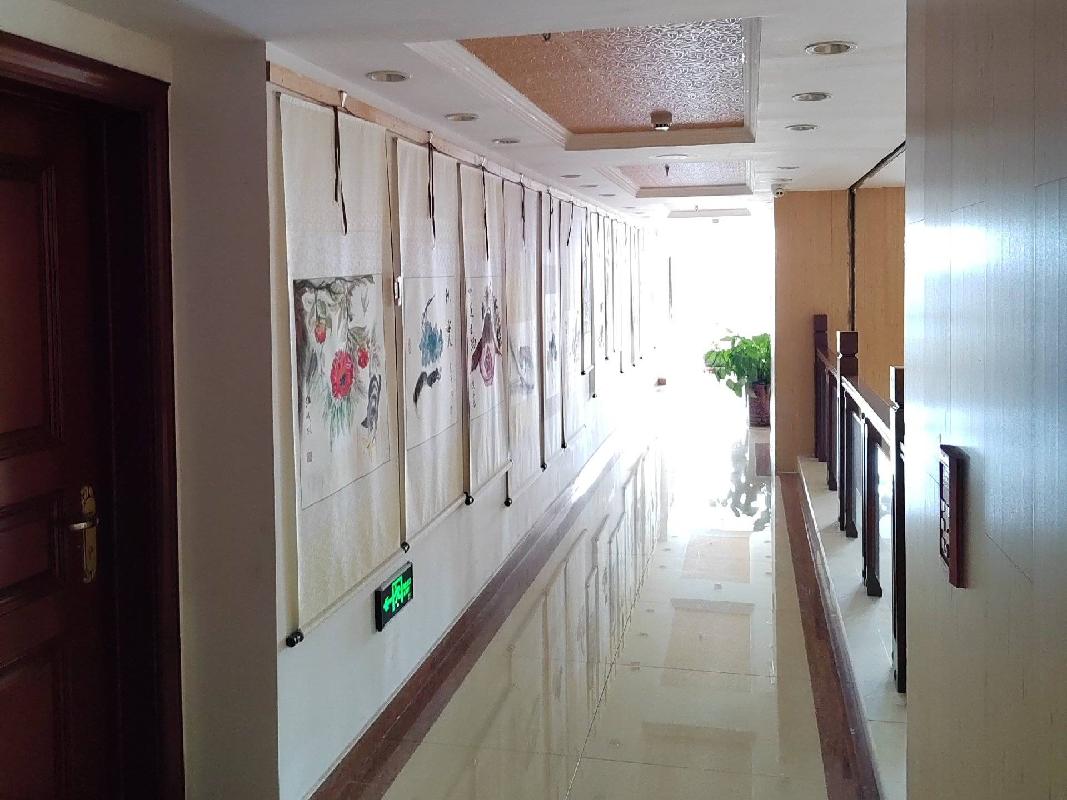 呼和浩特市赛罕区如意开发区腾飞大道众生大厦6层商业房产转让项目