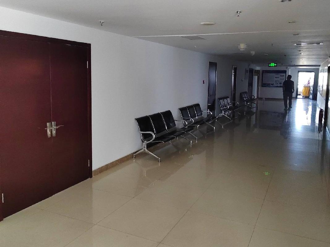 呼和浩特市赛罕区如意开发区腾飞大道众生大厦18层商业房产转让项目