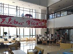 呼和浩特市赛罕区如意开发区腾飞大道众生大厦13层商业房产转让项目
