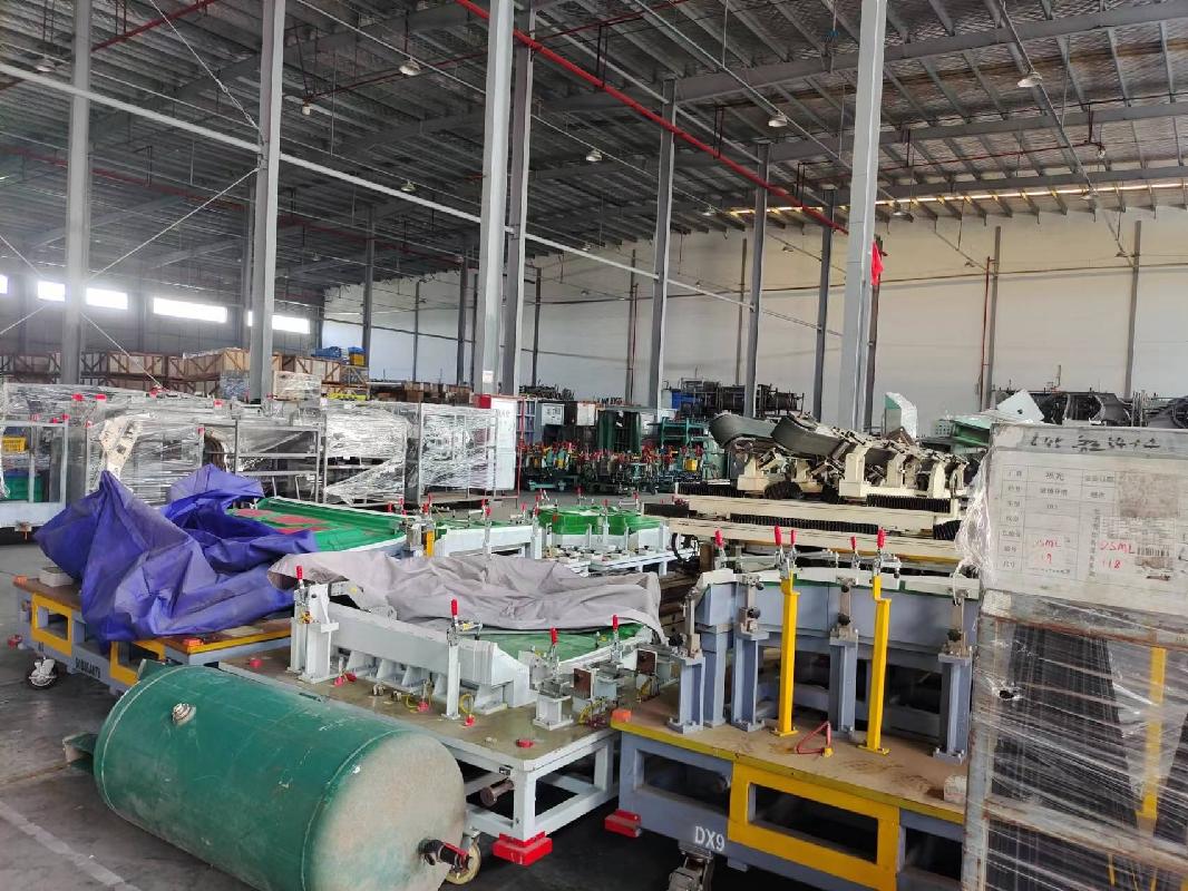 东南（福建）汽车工业股份有限公司一批模具、检具等资产