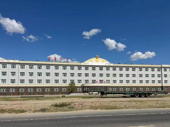 呼伦贝尔市新左旗阿镇七居委宾馆用房招租（首年租金底价450000元，租期5年）(四次挂牌)