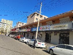 回民区钢铁路金园小区西二层商铺5-16号
