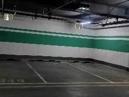 展东路与爱明街交汇处名都枫景小区11号和12号楼地下车位，车位号95