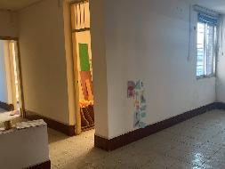 柳州市鹿寨县广场路11号原交通行政执法大队运管所职工宿舍楼1栋701室招租项目