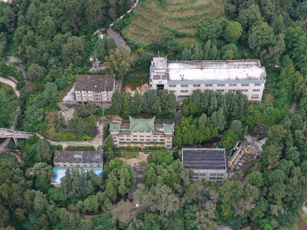 保山市隆阳区兰城街道办事处龙泉路教育房地产（原保山民族干部学校）租赁项目
