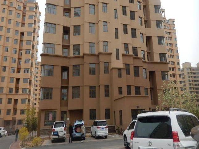 鄂尔多斯市康巴什区盈馨佳苑11号楼一单元12层1201公开转让