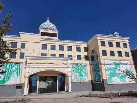 额尔古纳市拉布大林街道办事处第二登记区贝加尔会馆二期洗浴中心XY-0-101号房产转让项目(二次挂牌)