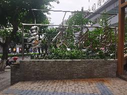 重庆市渝中区解放西路225号房产转让公告