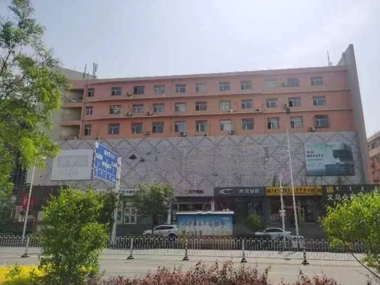 包头市东河区南门外大街新华书店大楼-302(二次挂牌)