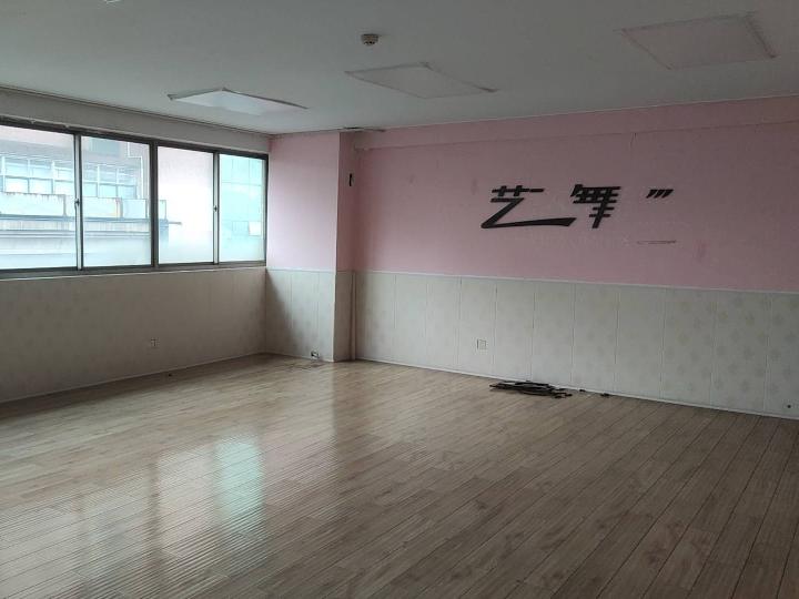常州市钟楼区南大街28-616室招租公告