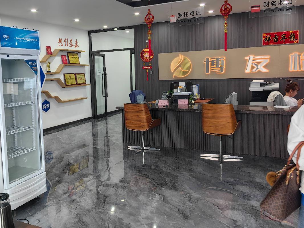 呼和浩特市新城区海拉尔东街与科尔沁北路交汇处东南角（火车东站东北方向600米）中交·上东国际小区16宗资产转让项目
