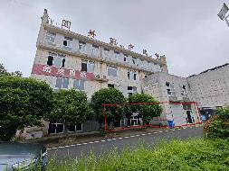 芜湖市湾沚区六郎镇周圩村爱心小区43栋1层部分房产出租公告