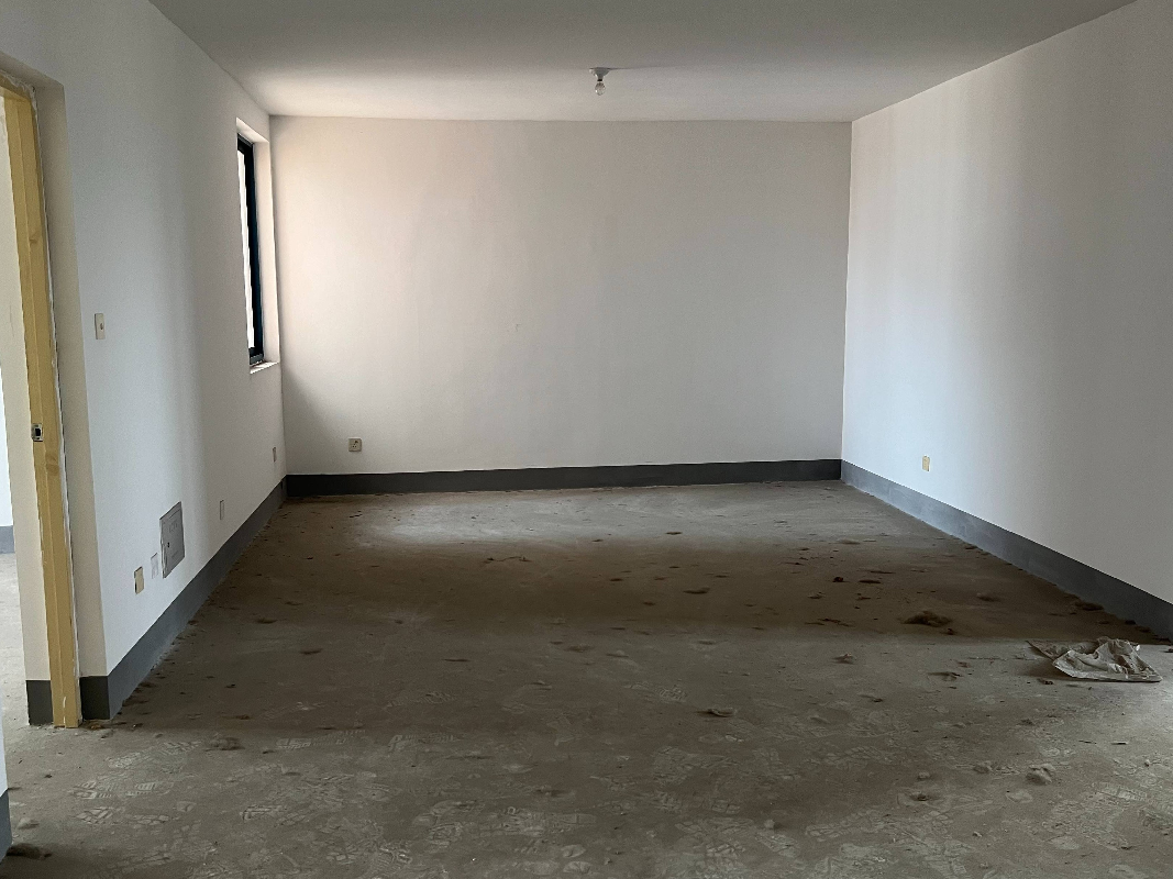 开发区振云路26-31号楼1单元502室招租