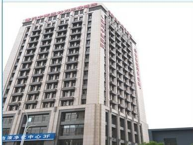 包头市昆区白云路西侧钢铁大街35街坊地久商务大厦7、8、9层、北京市朝阳区北苑路18号院1号楼10层4单元1002