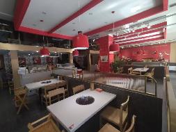包头市昆都仑区钢铁大街78号立和公寓副楼北2号底店出租(袁记串串香)（年租金底价：165492元，租期：2年）（包头稀土技术产业开发区曹家营子村民委员会）