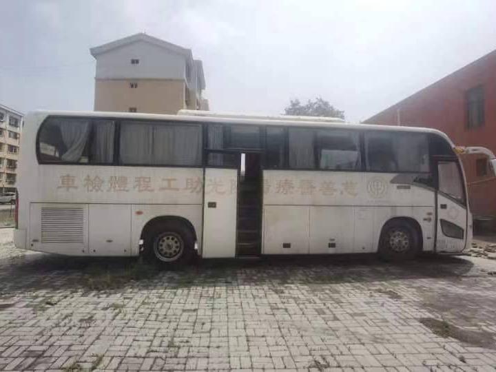 （蒙B77955）金龙牌XMQ5160XYL大型专用客车6.5L转让（稀土高新区人口和计划生育生殖健康门诊）
