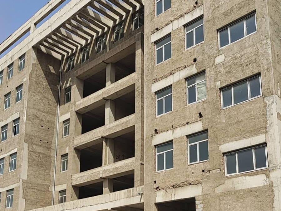 呼和浩特赛罕区世纪十一路金河湾住宅小区内蒙古荣威商务酒店14处公寓、乌拉特前旗乌拉山镇福泰A座、乌拉特前旗乌拉山镇裕泰新城39#东段Z1等17套商铺转让项目