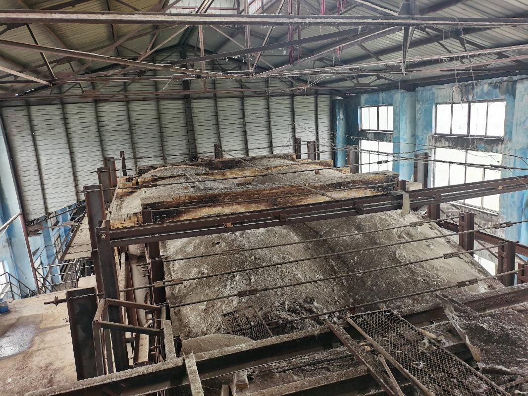 位于吉林省吉林市船营区迎宾大路88号原吉林市华博玻璃制品有限公司厂区内的玻璃窑炉2座整体转让项目